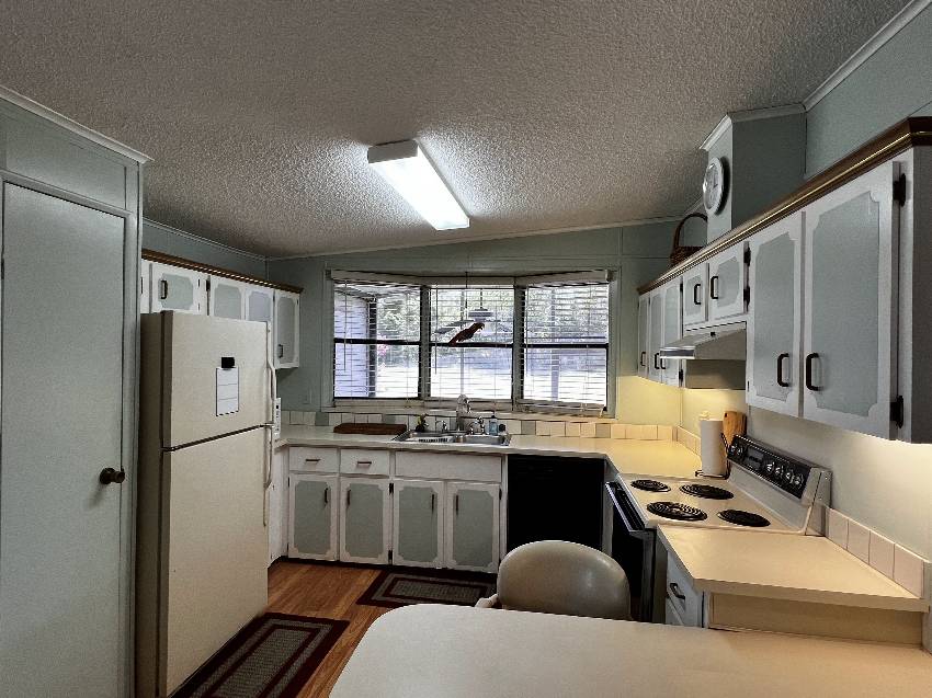 195 Fairway Circle a Winter Haven, FL Mobile or Manufactured Home for Sale